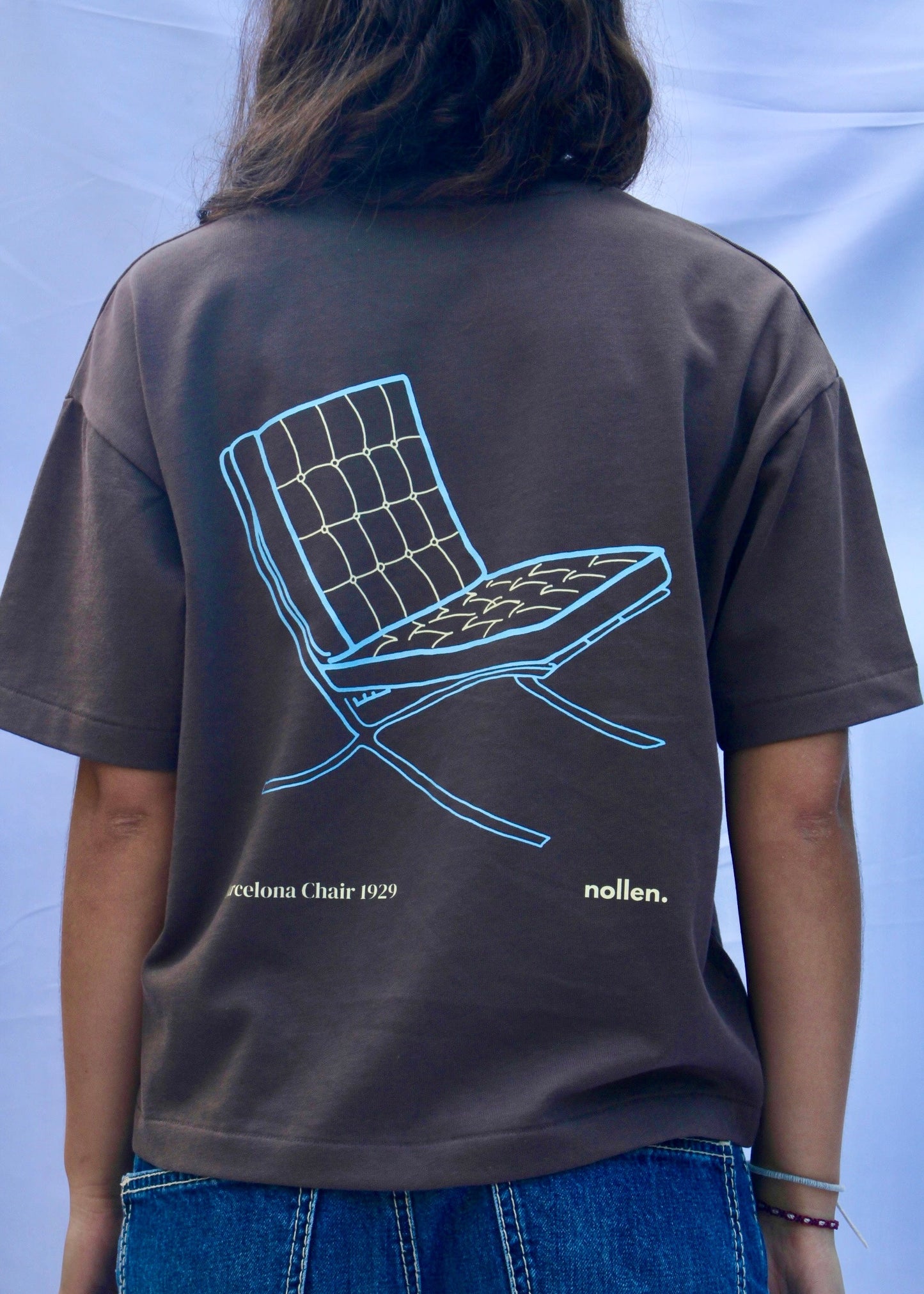 Camiseta Barcelona Chair 1929