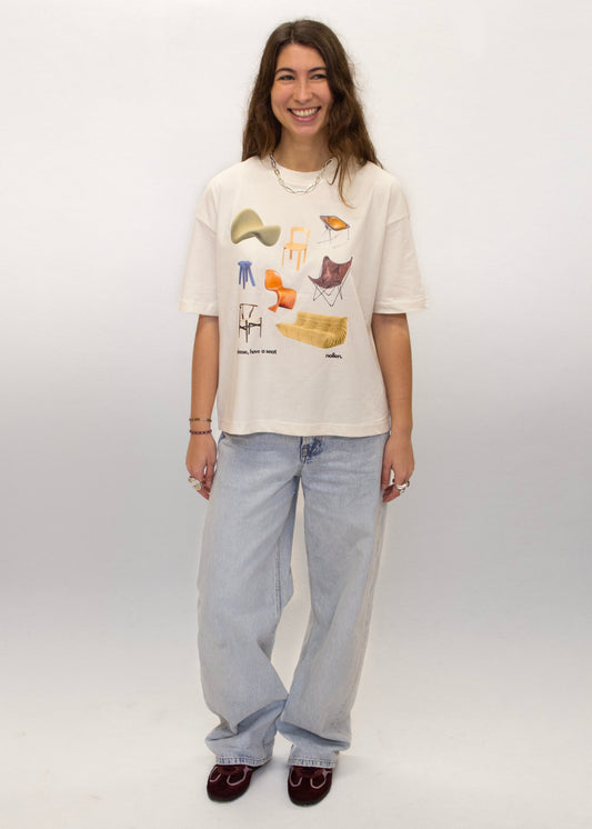 Camiseta "Please Have a Seat"